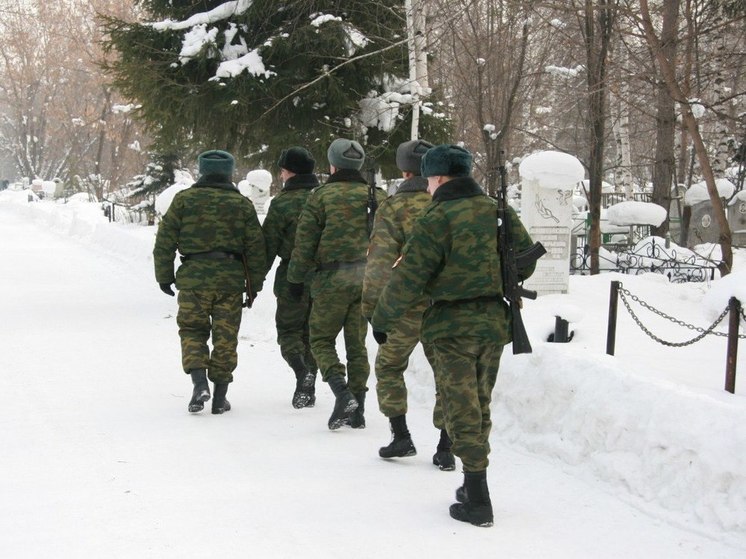 Под Новый год еще троих жителей Алтайского края освободили из украинского плена