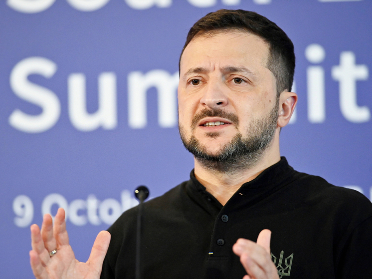 В новогоднем обращении Зеленский похвастался перед украинцами корейской ракетой