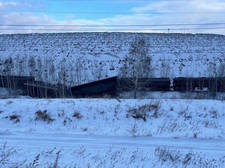 В Башкирии сошли с рельсов грузовые вагоны