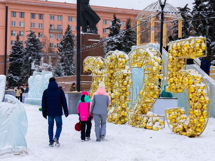 Снег, метели и гололедица ожидают южноуральцев 2 января