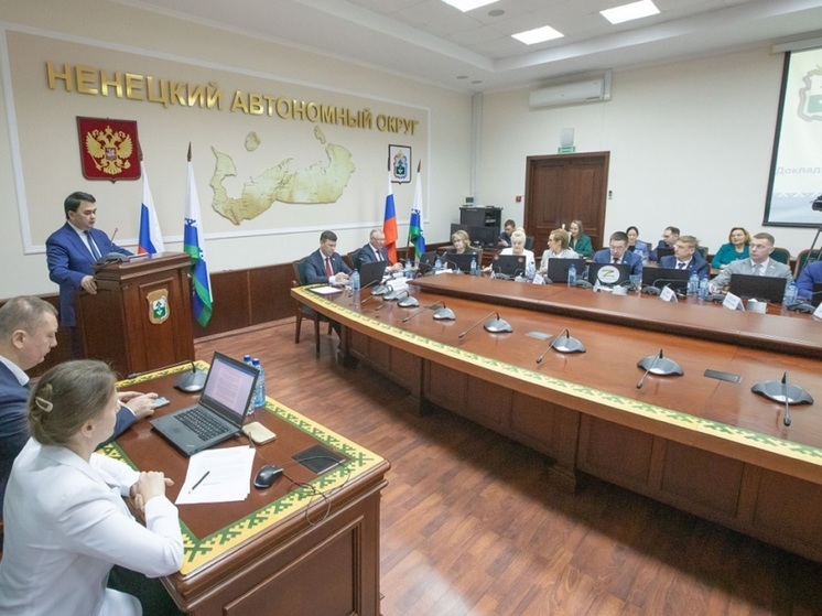 Собрание депутатов НАО приняло 12 законов округа