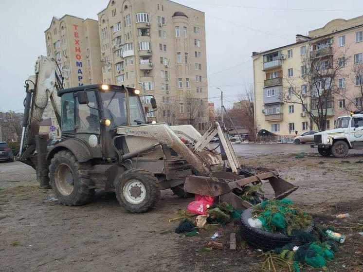 В новогодние дни городские коммунальщики работают в усиленном режиме