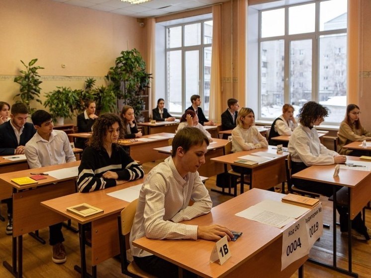 В Курске в минувшем году 23 выпускника сдали ЕГЭ на 100 баллов
