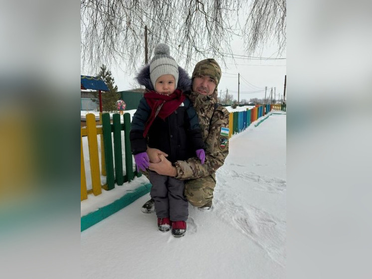 Участник СВО из Башкирии сделал сыну сюрприз, приехав в отпуск на Новый год