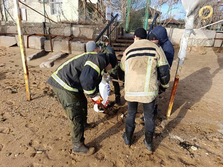 В Керчи не нашли масштабных повторных выбросов мазута