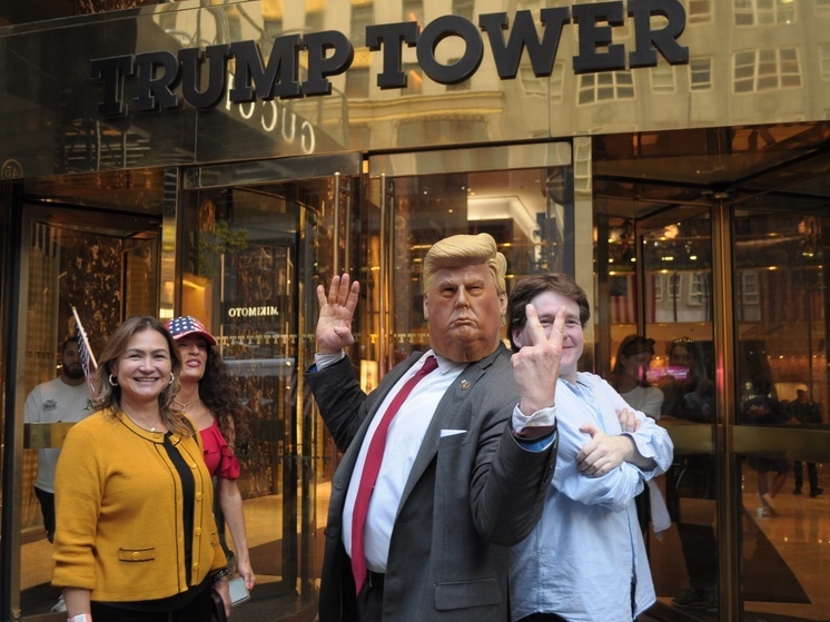Полиция блокировала небоскреб Trump Tower в Нью-Йорке, принадлежащий Трампу