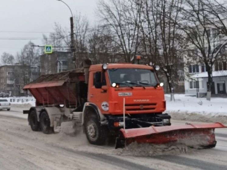 На обработку ивановских дорог ночью потрачено более 570 тонн противогололедных материалов