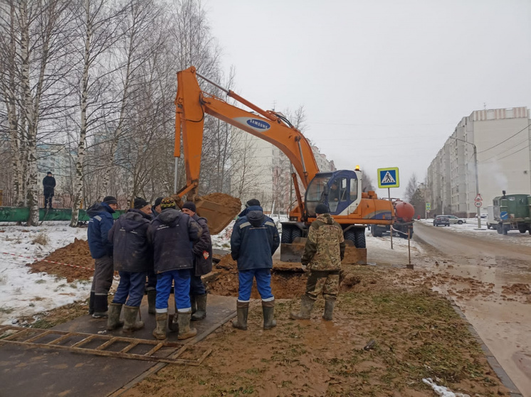 Из-за сложности аварии в Костроме продлили сроки ремонта на водоводе