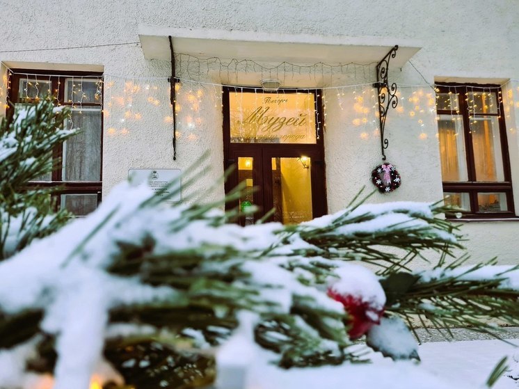 Мастер-класс по декорированию свечной композиции пройдёт в Пскове сегодня