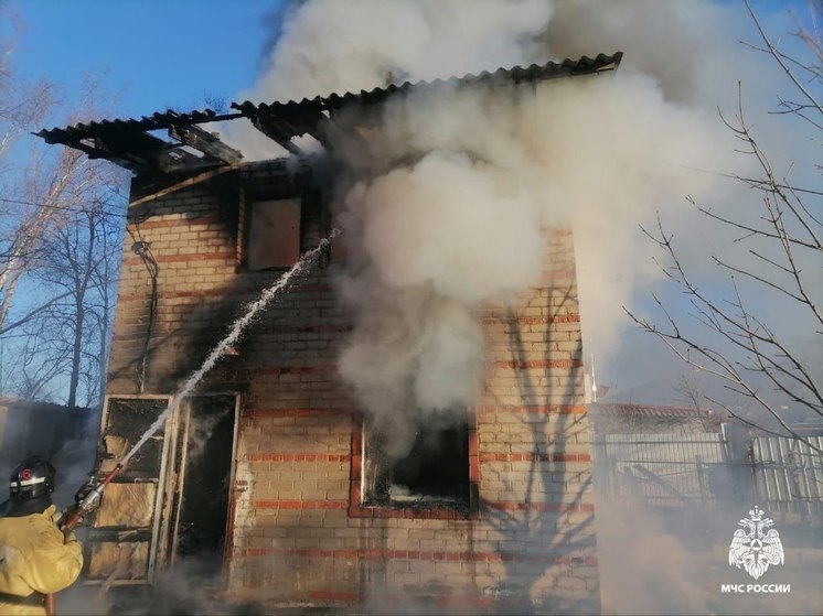 За минувшие сутки в Приморье произошло 26 пожаров