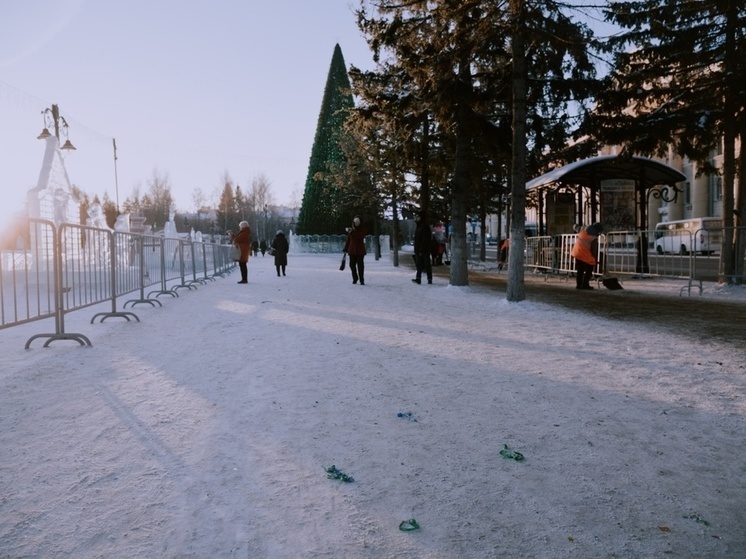 В Томске из-за потепления закрыты ледовые горки