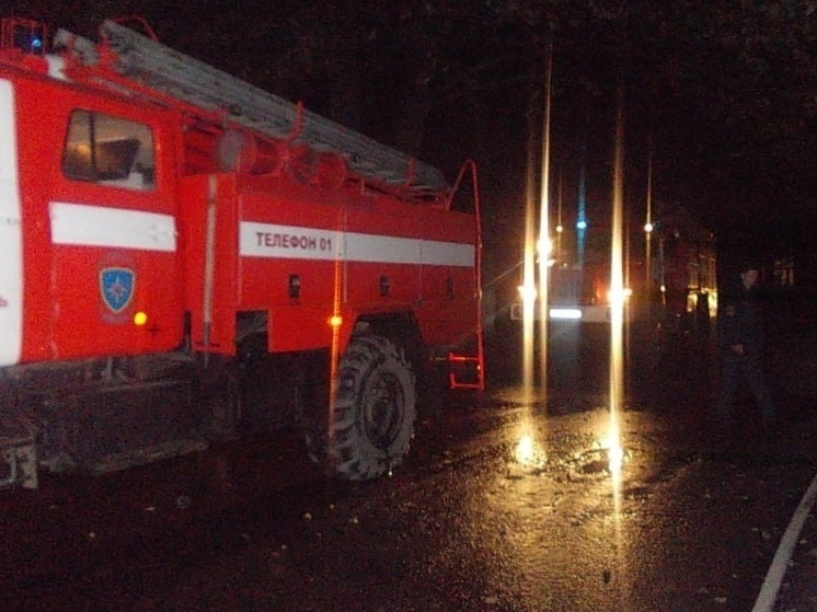 В Орске во время пожара в доме погиб 63-летний мужчина