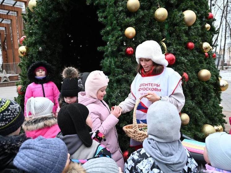 В парках Серпухова прошла фольклорная праздничная программа