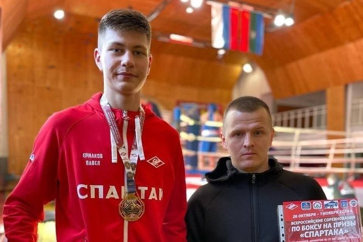 Тамбовский боксер Павел Ермаков вошел в юношескую сборную России