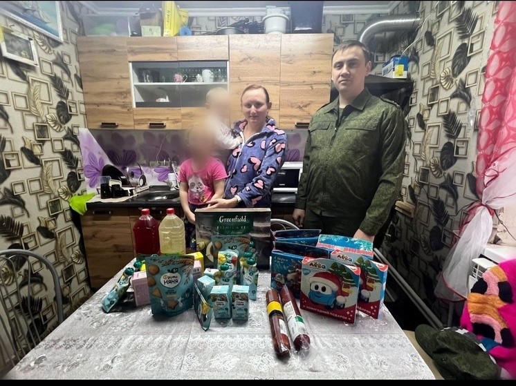 Запорожские следователи поздравили детей из многодетных семей