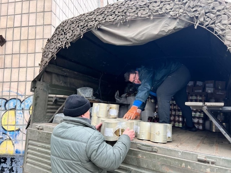 В Запорожье пришла гуманитарная помощь от сенатора региона Дмитрия Рогозина