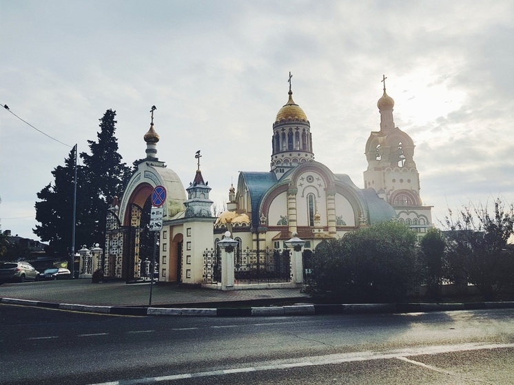 В более 500 церквях и храмах Кубани проведут рождественские богослужения