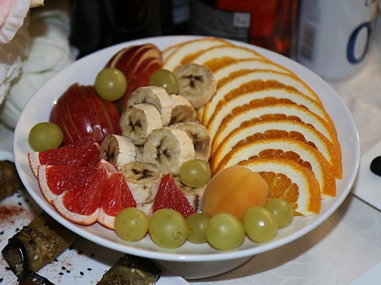 NYP: в Австралии женщина 33 года ест только фрукты и остается здоровой