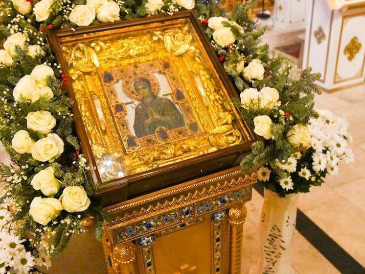 Чудотворная икона «Умягчение злых сердец» прибыла в Серпухов