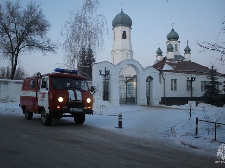 За безопасностью южноуральских рождественских гуляний следило почти 260 сотрудников МЧС