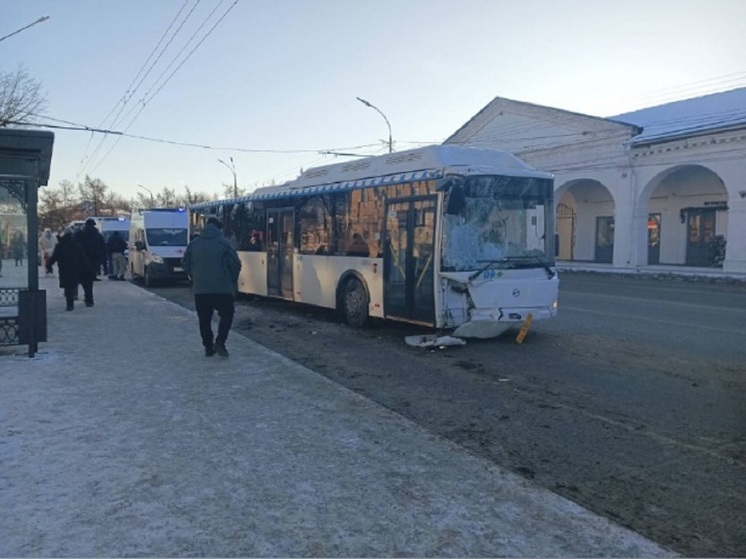 Директор костромского ПАТП принес извинения пассажирам