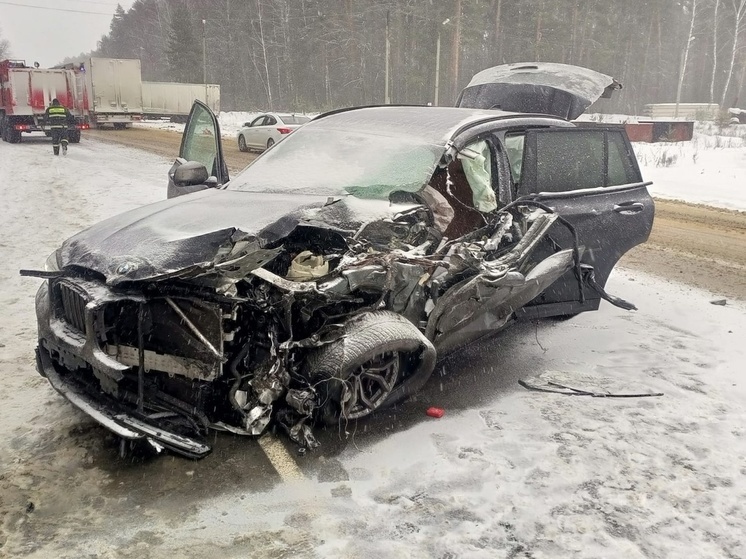 Пензенские спасатели ликвидировали последствия жесткого ДТП на М-5