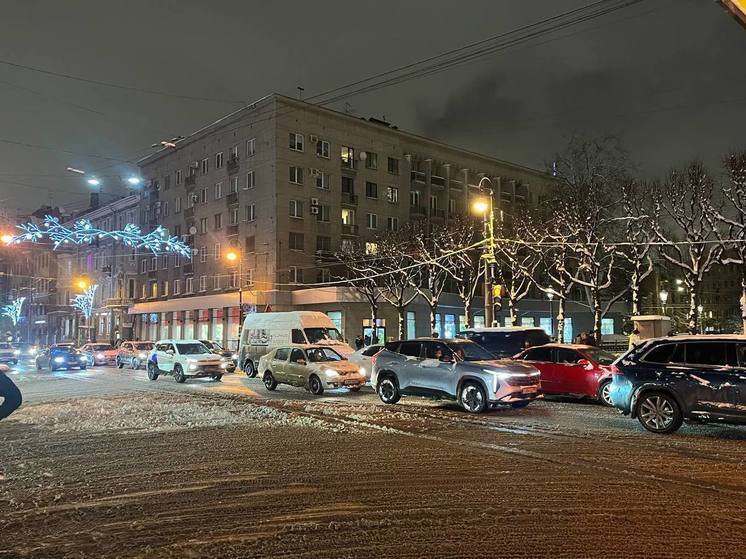 В Зеленоградске два кроссовера парализовали движение на Московской