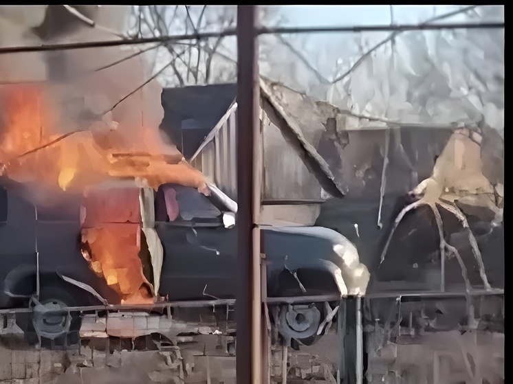 В Токмаке атаковали новогодний автомобиль волонтеров