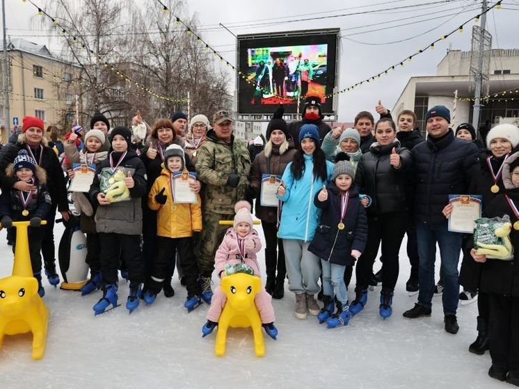 В Орле для семей участников СВО прошла новогодняя эстафета