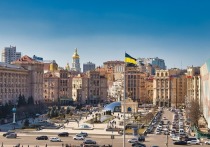 Украинский телеканал «Общественное» в своем Telegram-канале сообщил, что сегодня ночью в Киеве прогремела серия взрывов