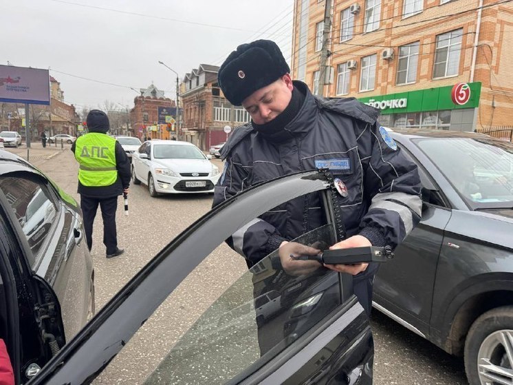 В первый рабочий день нового года ГИБДД Астрахани выявила сотни нарушений ПДД в ходе рейдов