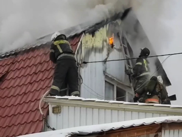 В Улан-Удэ на пожаре пострадали двое детей