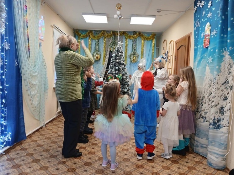 В Лесозаводе для детей провели развлекательно-игровую программу