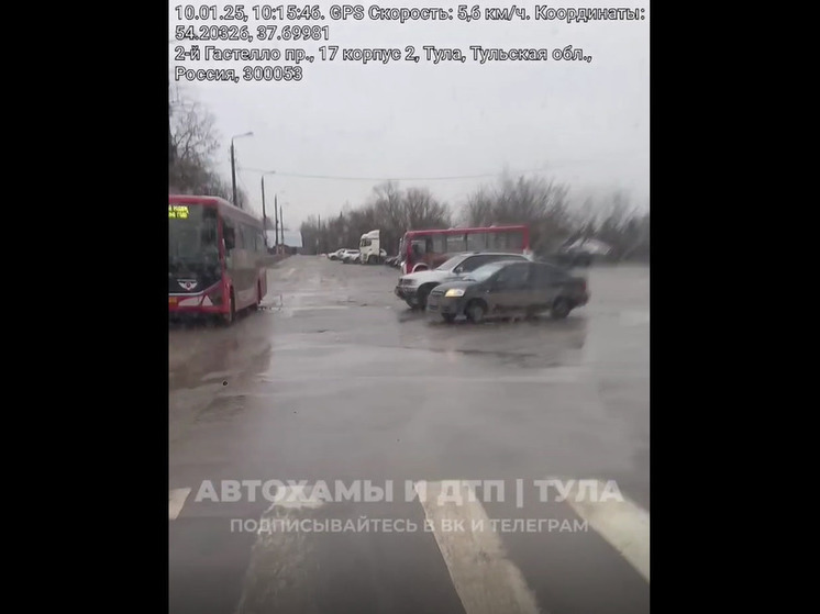 В Туле связали парковку "автохамов" у роддома с "бэби-бумом"