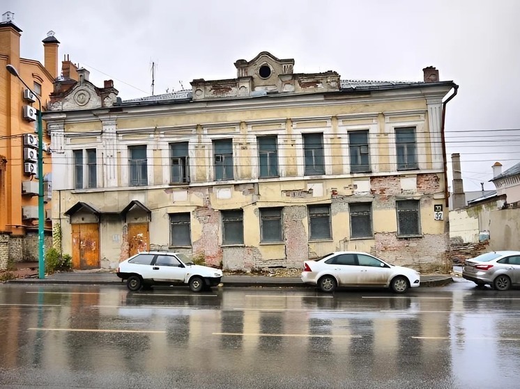 Историческое здание на улице Первомайской в Липецке продают за рубль