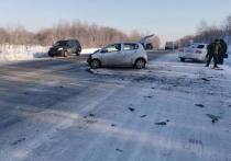 ДТП, в котором пострадали пять человек, в том числе трое детей произошло в районе села Ильинка днем 11 января