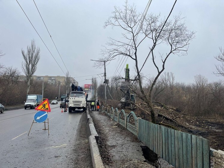 В Макеевке отремонтируют мост через реку Грузская