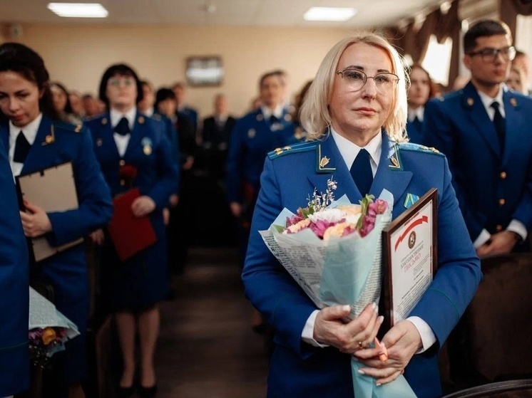 Василий Анохин: поздравляю с профессиональным праздником сотрудников и ветеранов прокуратуры Смоленской области