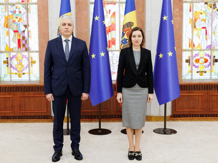 Ковер ручной работы передан в ведение Администрации президента