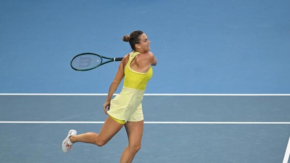 Соболенко начала путь к третьему подряд титулу Australian Open, обыграв Стивенс