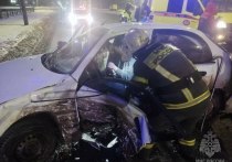 В Омске в Советском округе произошло дорожно-транспортное происшествие с участием двух легковых автомобилей
