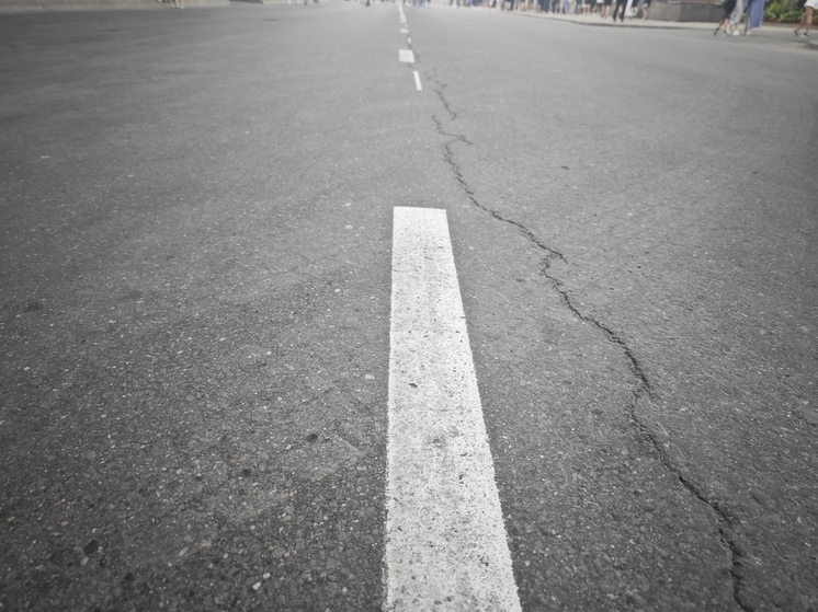 Три дороги продолжат ремонтировать в Междуреченском округе в этом году