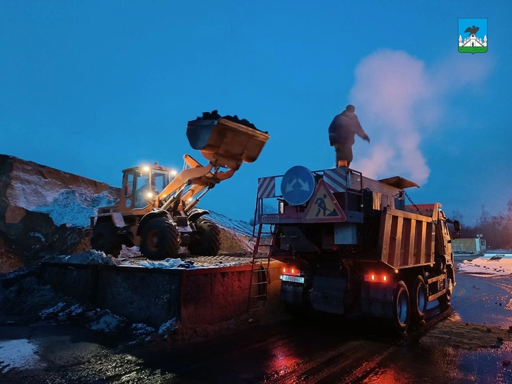 В Орле продолжается ямочный ремонт дорог