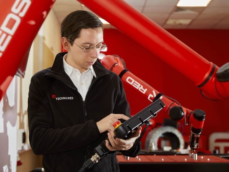 Производитель промышленных роботов наладил выпуск на площадке ОЭЗ «Технополис Москва»