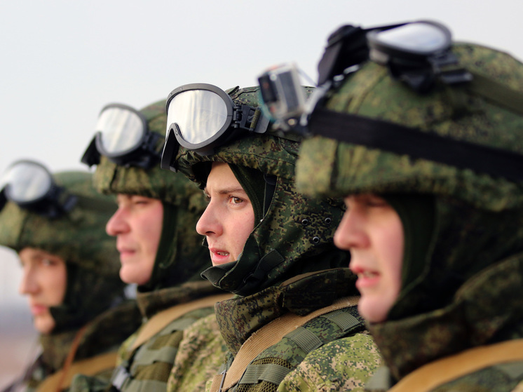 Боец Хара 8 км нес своего раненого командира, находясь под обстрелом