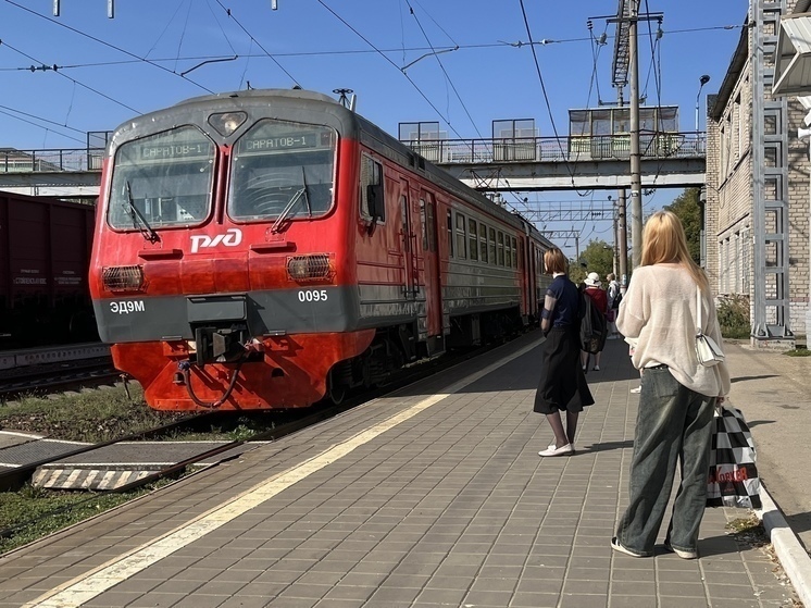 Два поезда в Саратовской области задержаны из-за вмешательства неизвестных лиц