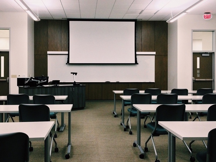 Администрация: детей из садиков и школ Альметьевска отпустили домой после атак дронов ВСУ