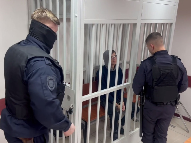 В Щелково арестовали парня, напавшего с ножом на людей в магазине