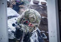 Бойцы ВС РФ продвинулись на западном и восточном участках фронта
Министр обороны РФ Андрей Белоусов поздравил бойцов 144 гвардейской мотострелковой Ельнинской Краснознаменной, ордена Суворова дивизии с освобождением от ВСУ населенного пункта Терны в ДНР