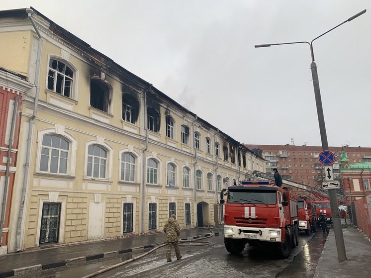 Миляев заявил, что пожар в военном госпитале в Туле погашен окончательно